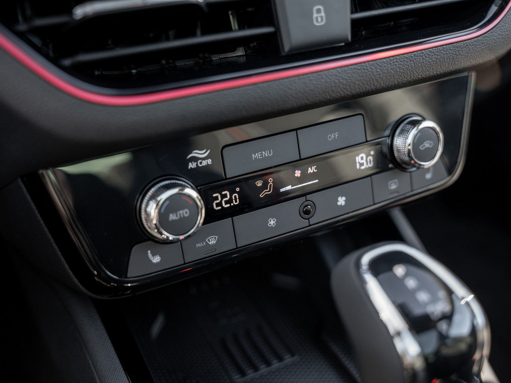 Bild 21 - Kamiq Monte Carlo 1.5 TSI DSG Pano AHK Navi ACC