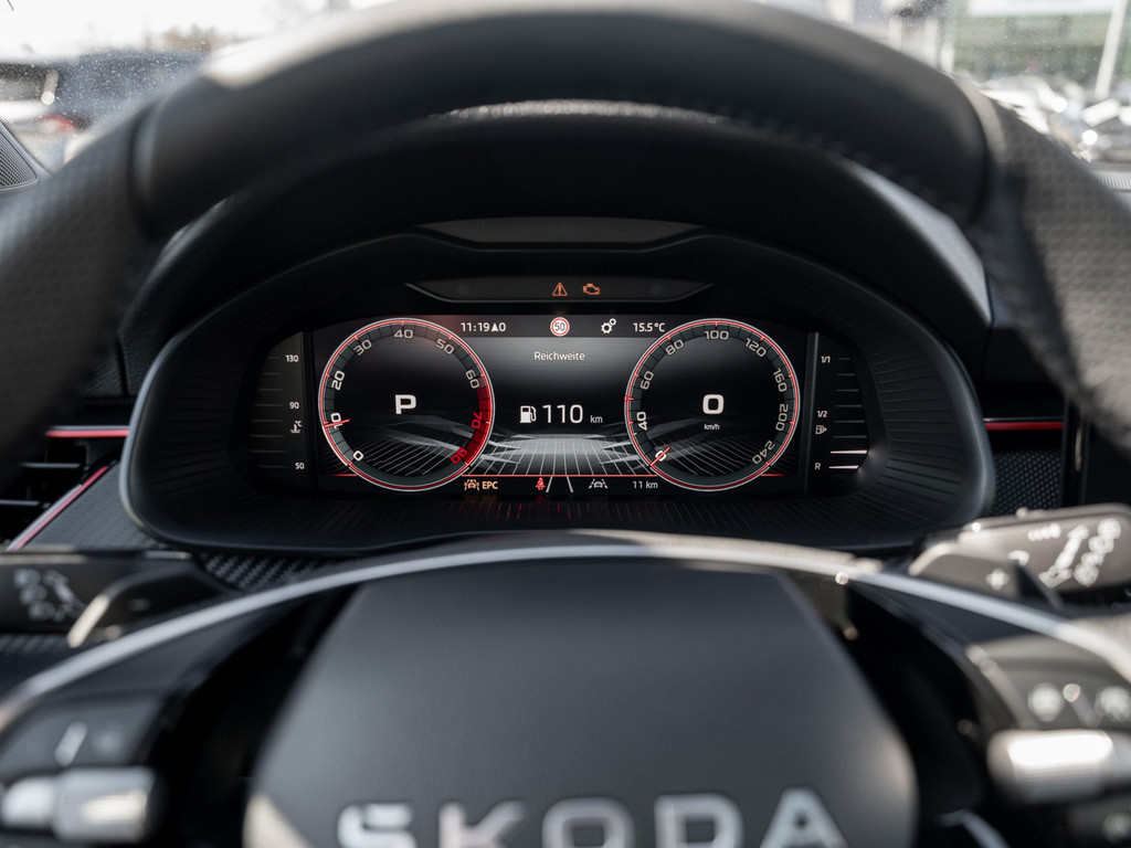 Bild 25 - Kamiq Monte Carlo 1.5 TSI DSG Pano AHK Navi ACC