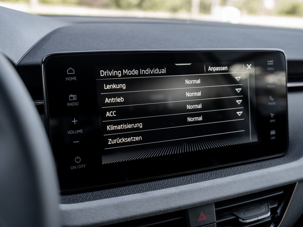 Bild 19 - Kamiq Selection 1.0 TSI DSG AHK Kam. Navi Virtual