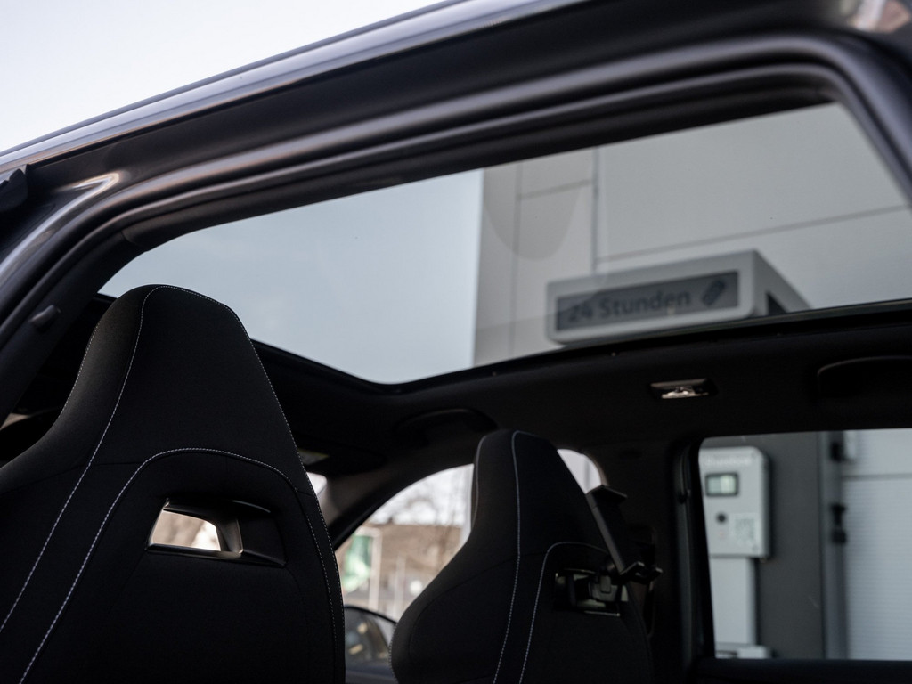 Bild 15 - Kamiq Monte Carlo 1.5 TSI DSG Pano AHK Navi ACC