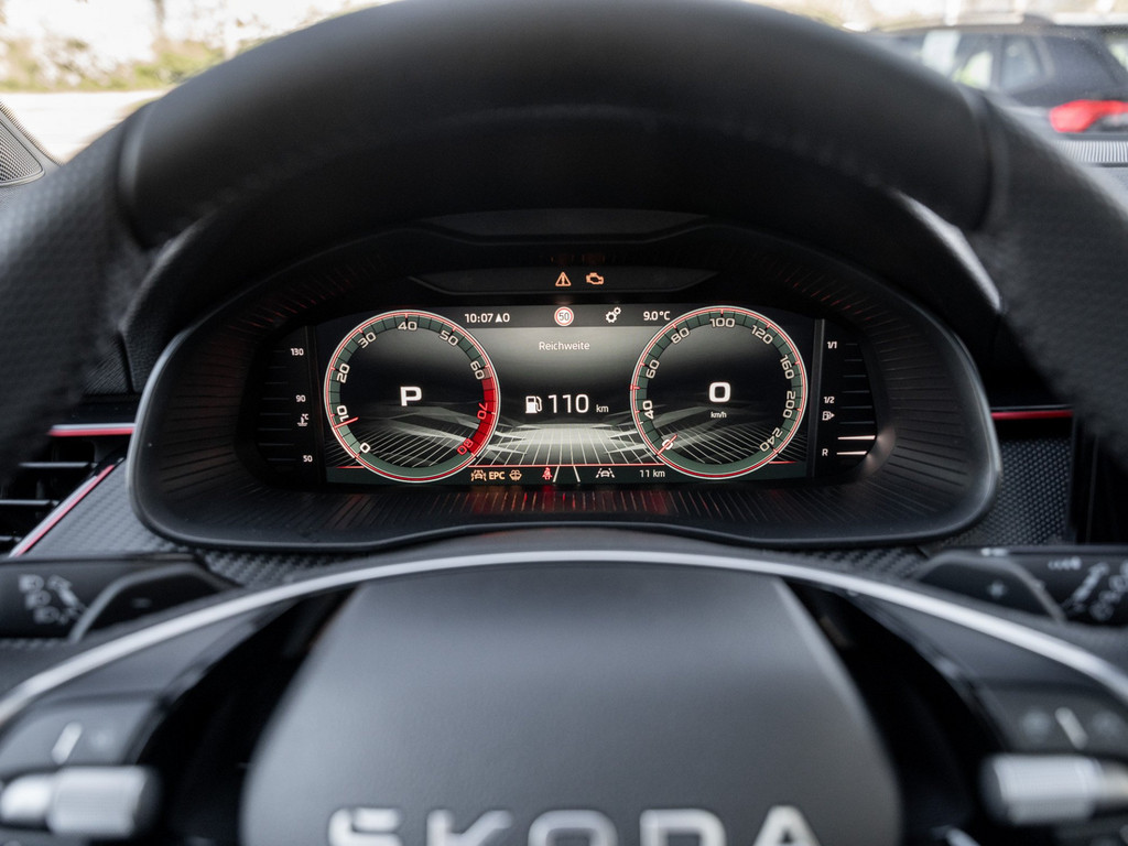 Bild 25 - Kamiq Monte Carlo 1.5 TSI DSG Pano AHK Navi ACC
