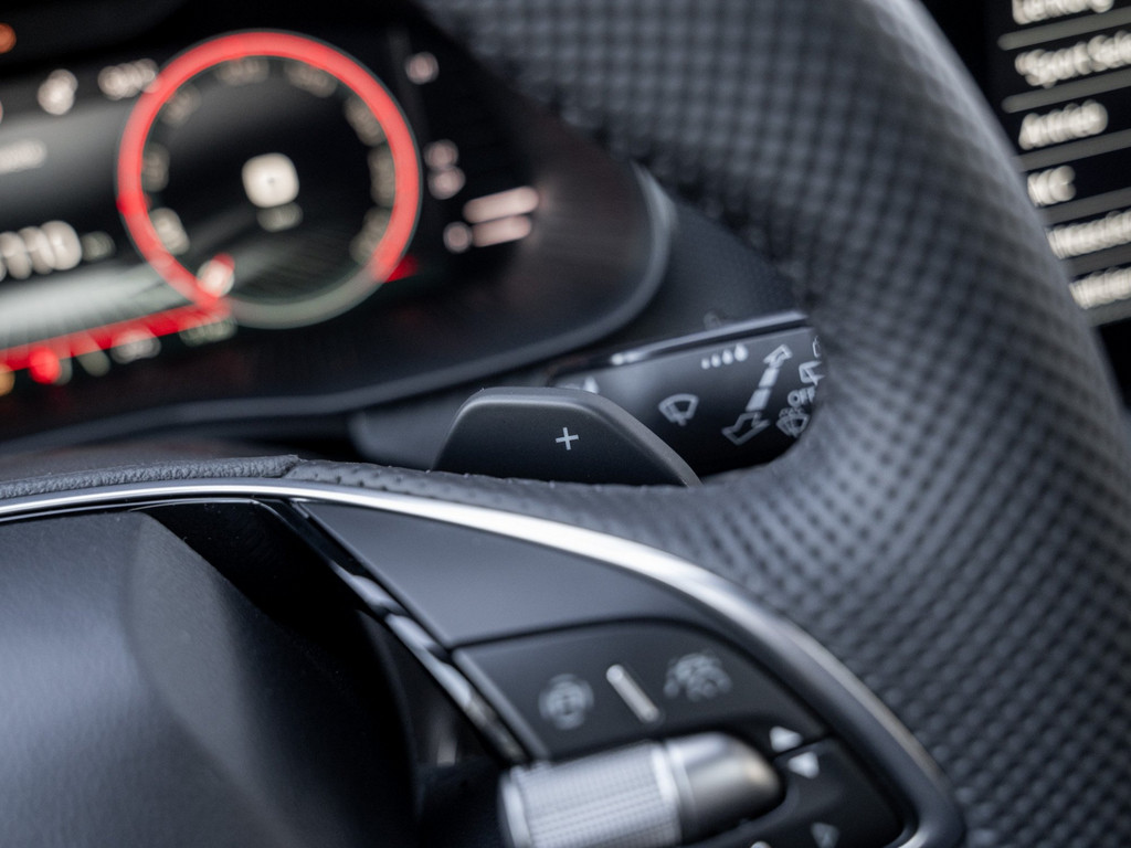 Bild 26 - Kamiq Monte Carlo 1.5 TSI DSG Pano AHK Navi ACC