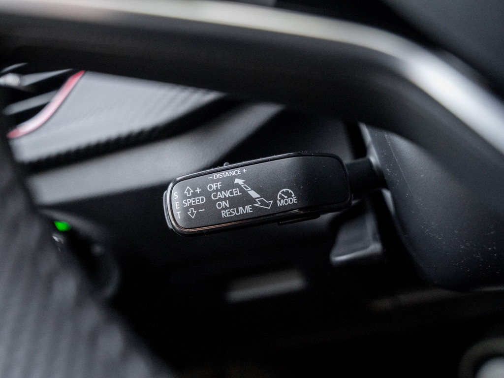 Bild 28 - Kamiq Monte Carlo 1.5 TSI DSG Pano AHK Navi ACC