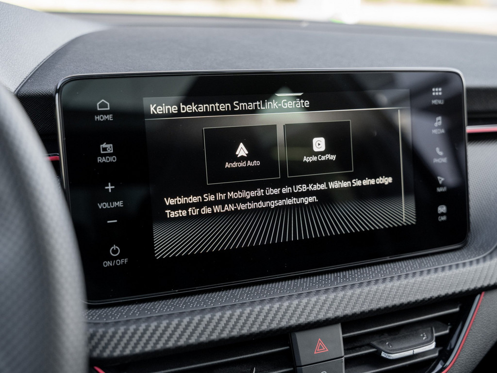 Bild 19 - Kamiq Monte Carlo 1.5 TSI DSG Pano AHK Navi ACC