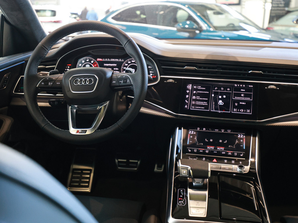 Bild 8 - RS Q8 SUV performance