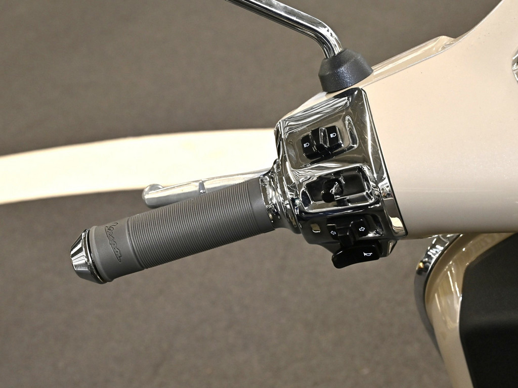 Bild 9 - GTS 310 E5 + 