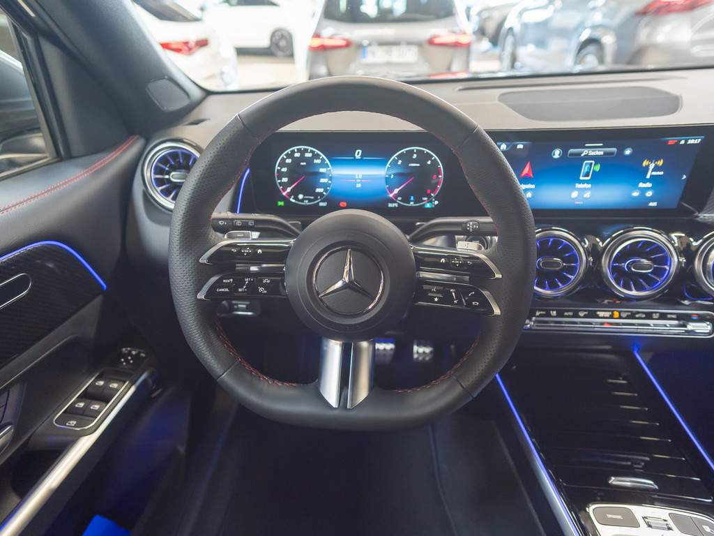 Bild 9 - GLB 220 d 4MATIC AMG Line Premium