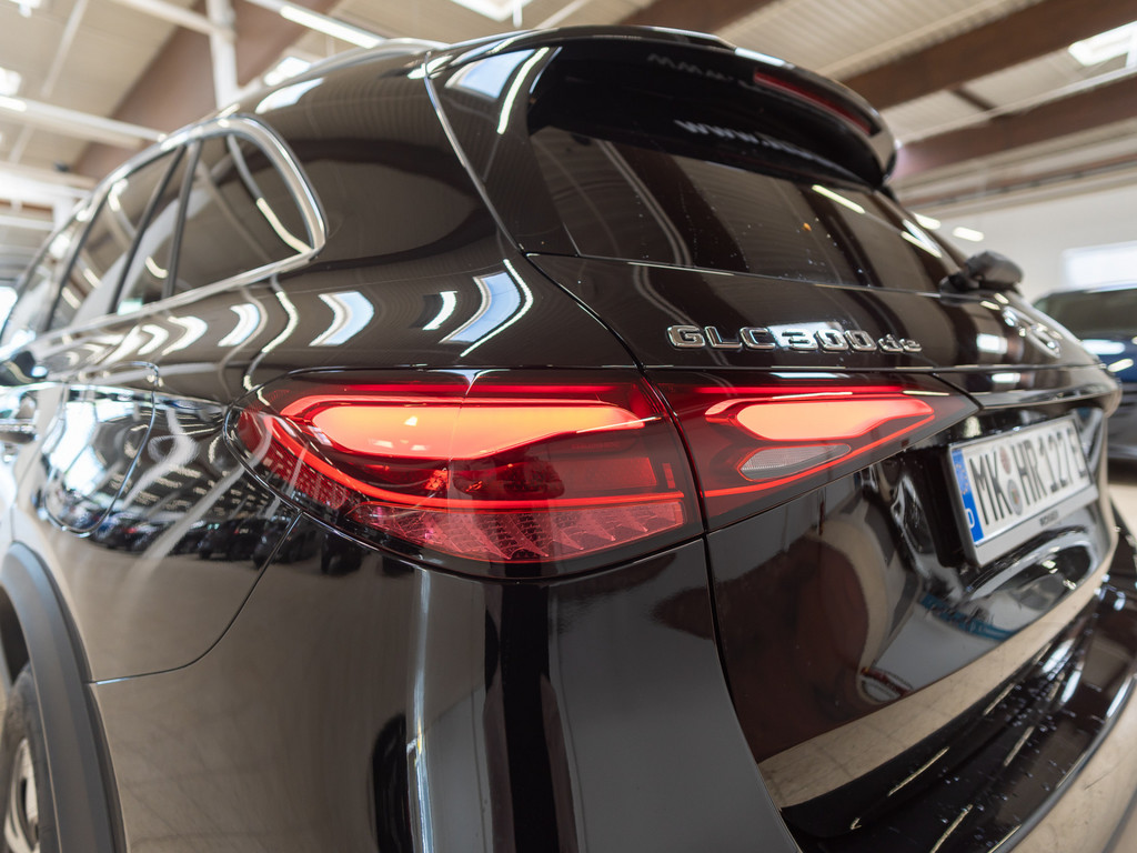 Bild 32 - GLC 300 de 4M Avantgarde Premium +