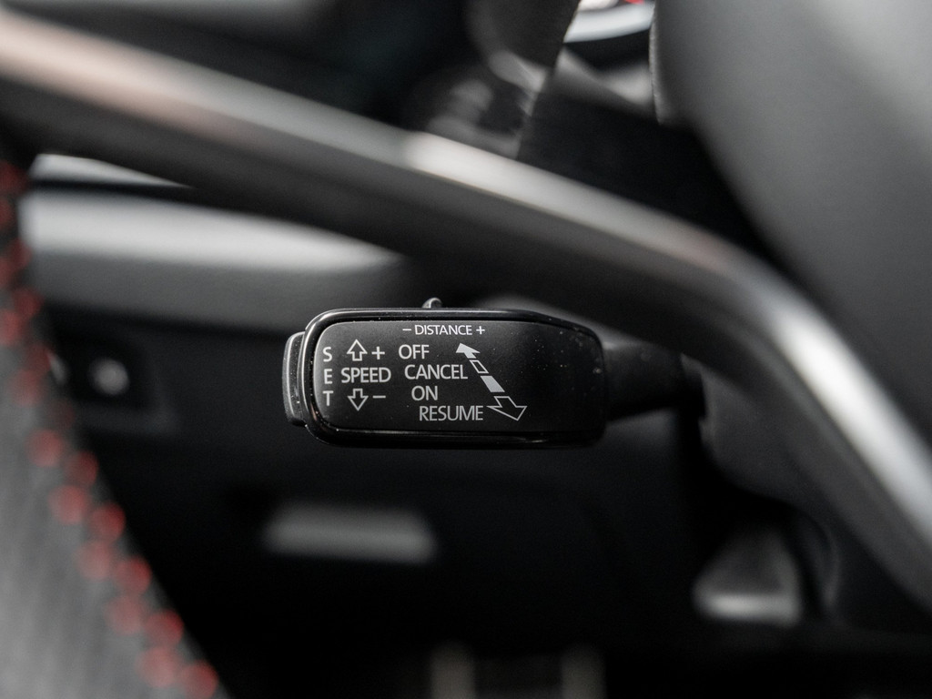 Bild 25 - OCTAVIA C. RS 2.0 TSI DSG Kam. Navi Pano ACC HUD