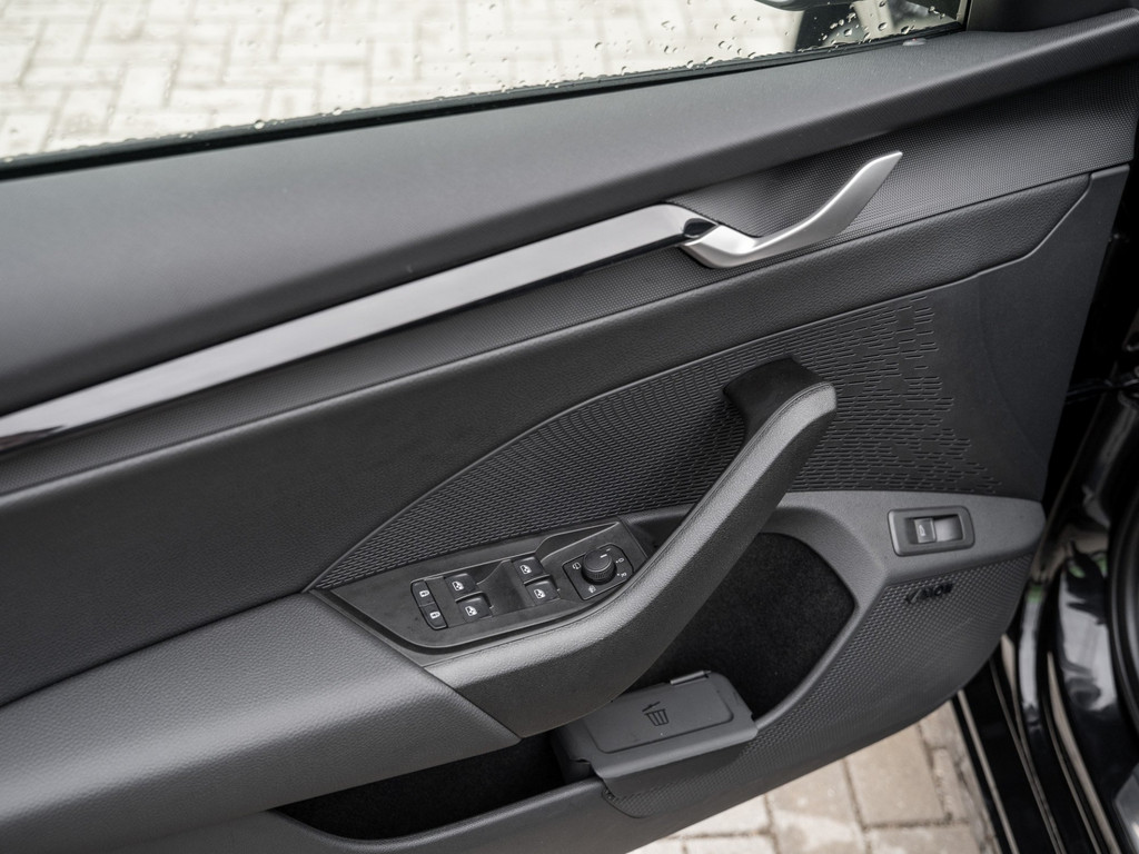 Bild 27 - OCTAVIA C. RS 2.0 TSI DSG Kam. Navi Pano ACC HUD