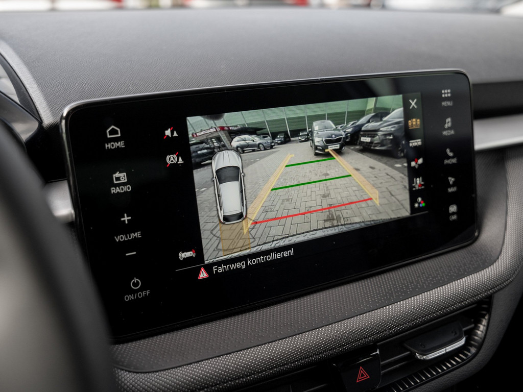 Bild 13 - FABIA TOUR 1.0 TSI DSG Kam. Navi Virtual ACC LED