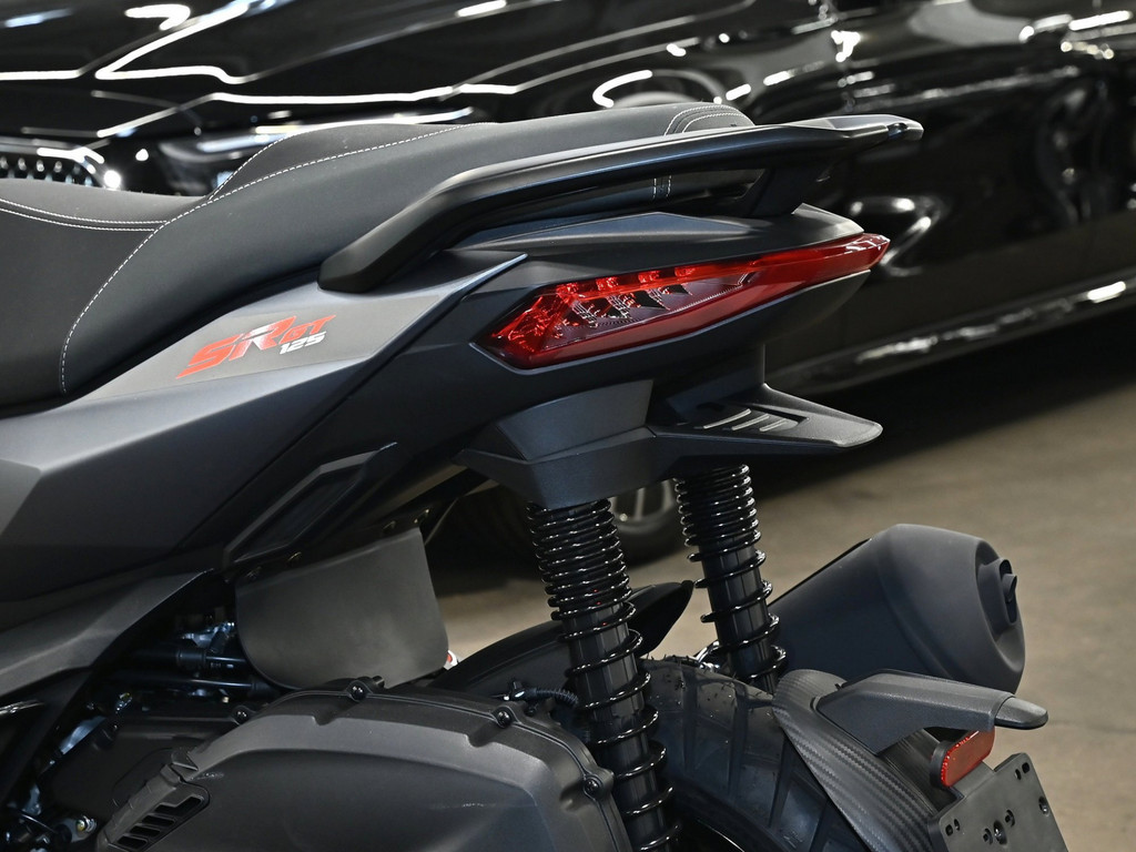 Bild 10 - SR GT 125 ABS E5 + **Kundenvorteil**