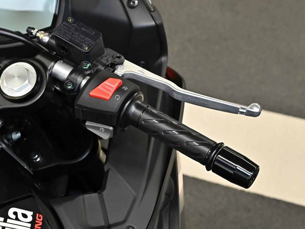 Bild 8 - RS 125 E5 + Replica