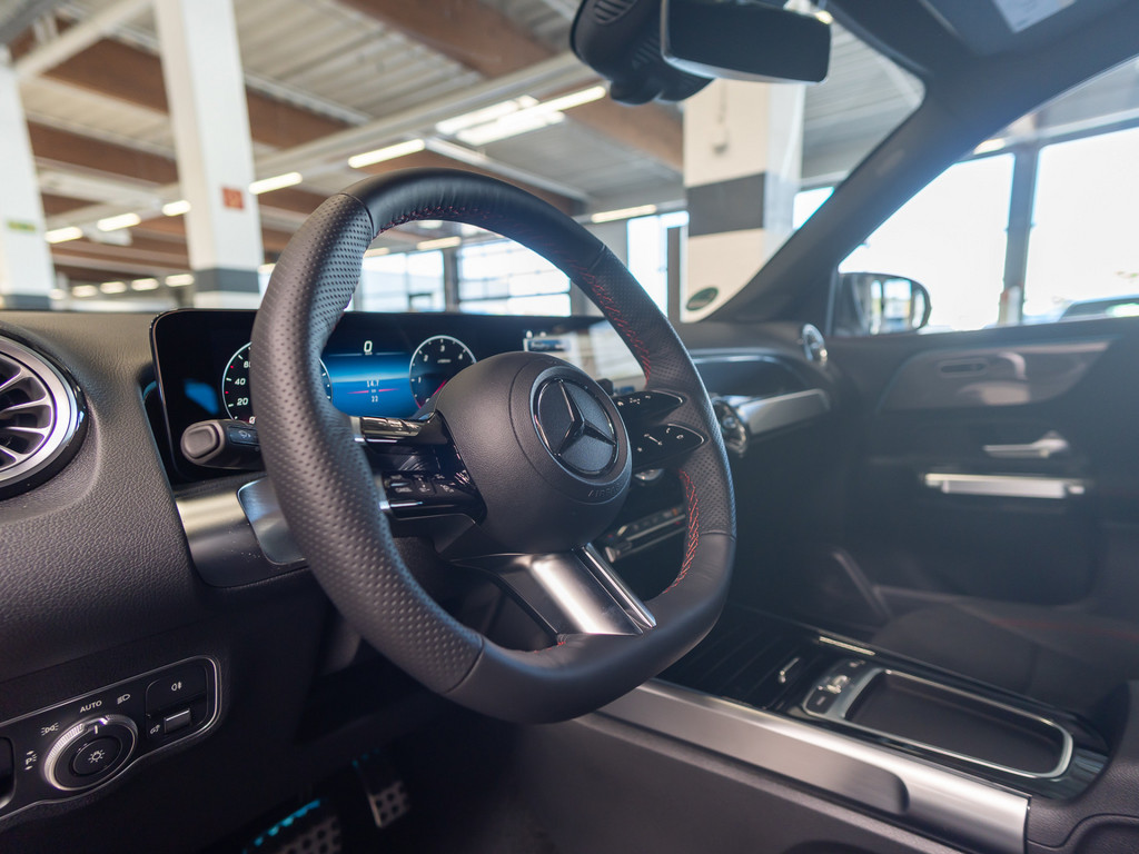 Bild 20 - GLB 220 d 4MATIC AMG Line Advanced Plus