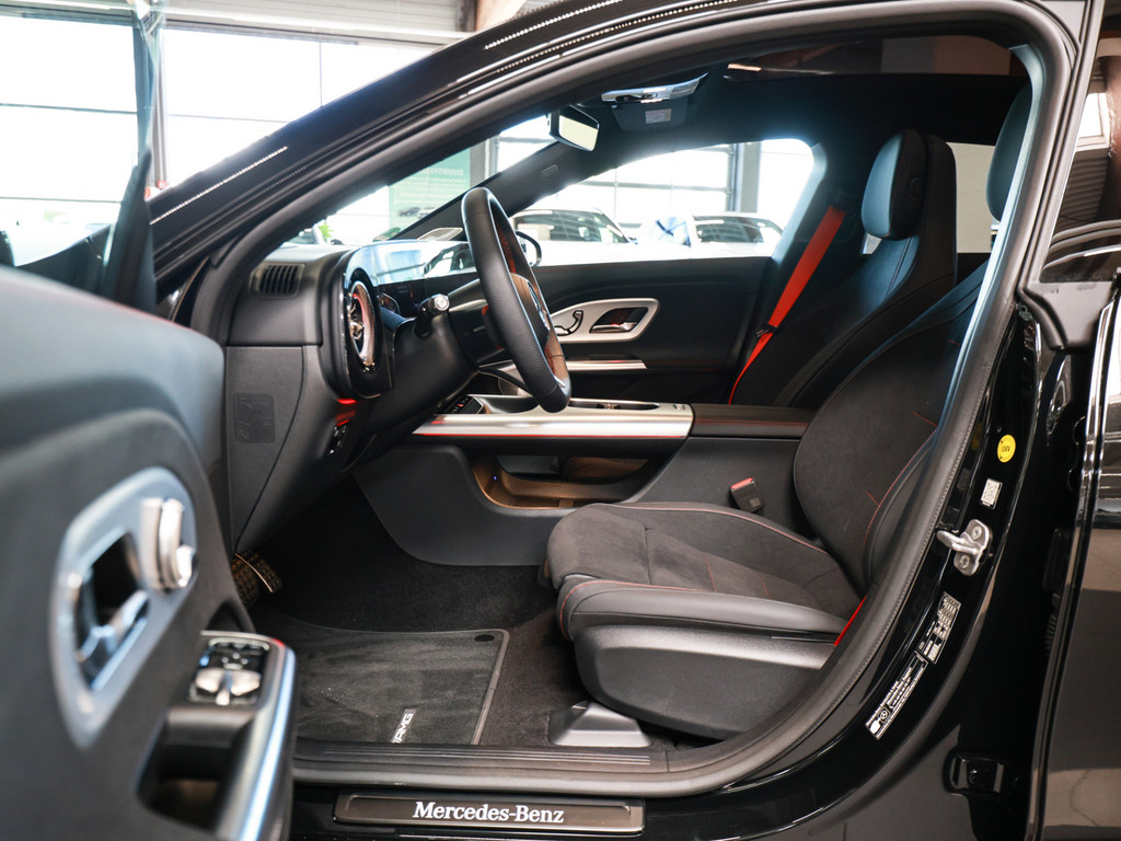 Bild 10 - CLA 350 SB 4M AMG Line mit EQ Technologie