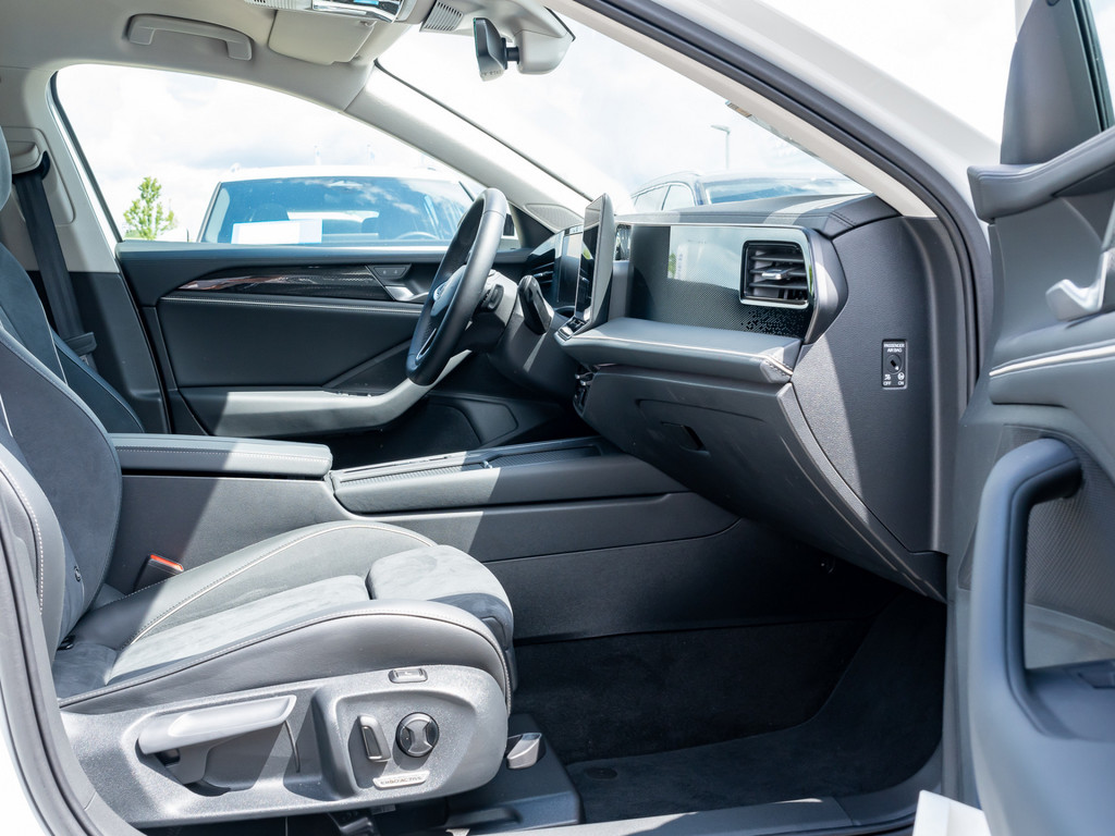 Bild 2 - Passat Business 1,5 l eTSI DSG