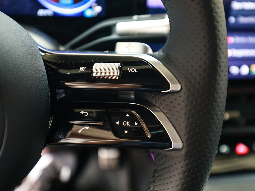 Bild 24 - GLB 350 4M AMG Line mit EQ Technologie