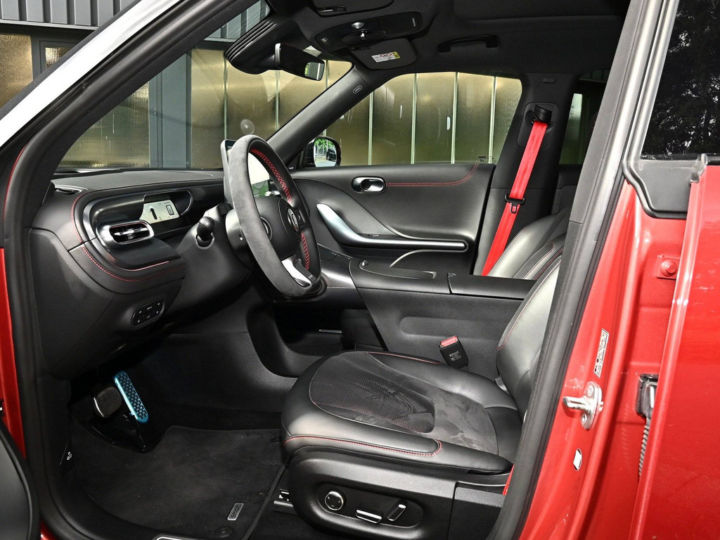 Bild 10 - #1 Brabus AWD