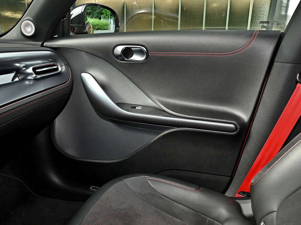 Bild 15 - #1 Brabus AWD