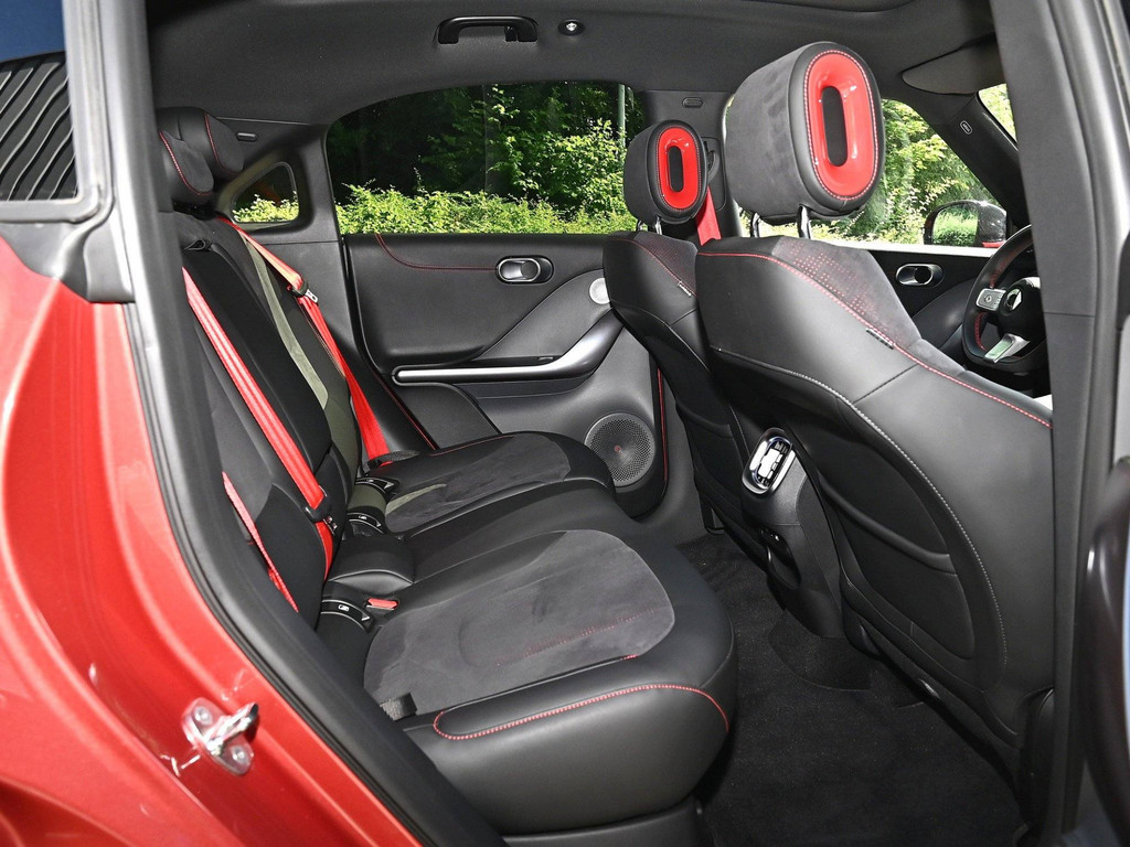Bild 5 - #1 Brabus AWD