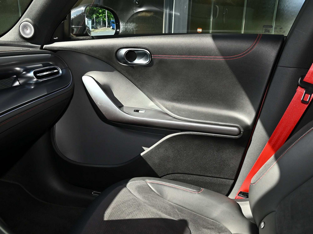 Bild 13 - #1 Brabus AWD
