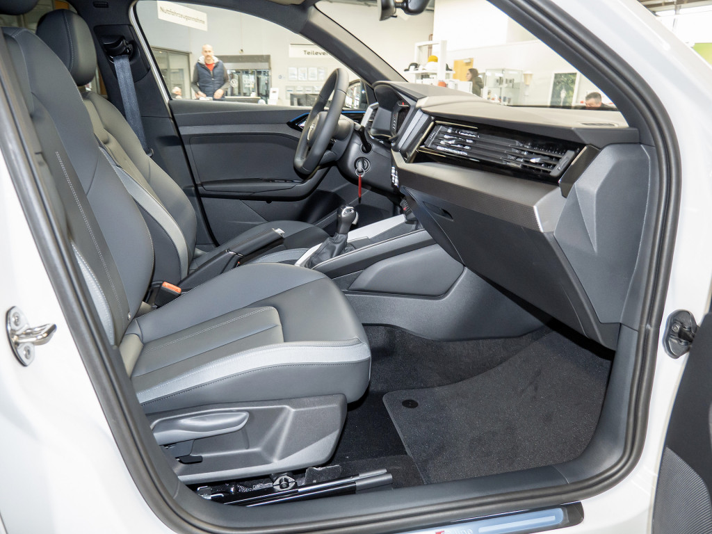 Bild 3 - A1 Sportback S line 30 TFSI S tronic