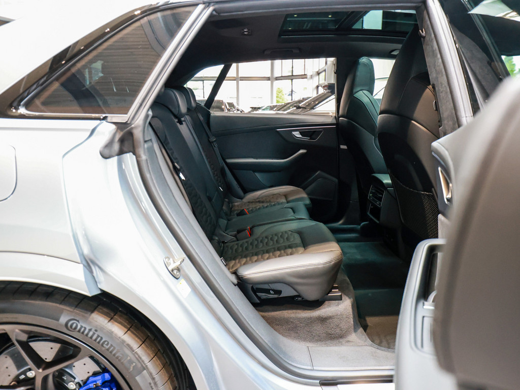 Bild 4 - RS Q8 SUV performance quattro tiptronic