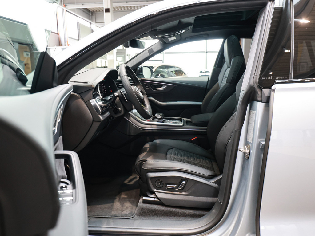 Bild 9 - RS Q8 SUV performance quattro tiptronic