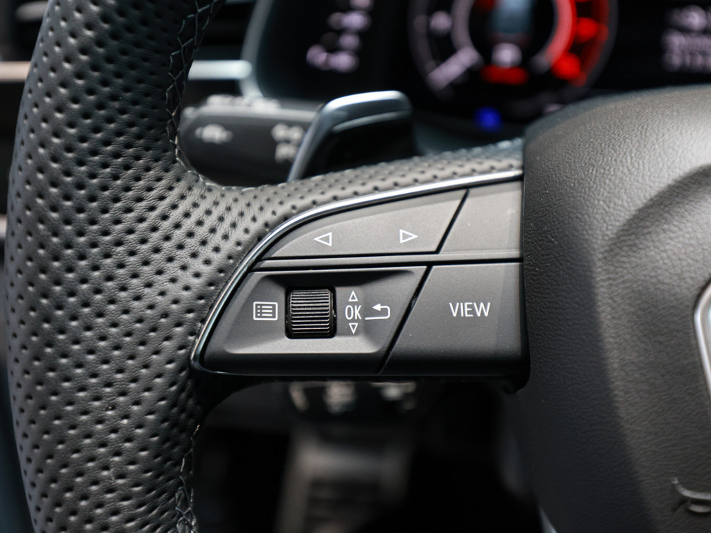 Bild 19 - RS Q8 SUV performance quattro tiptronic