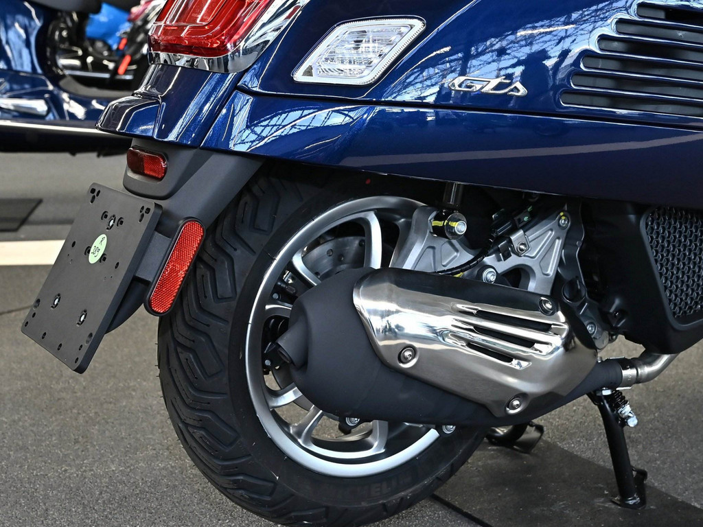 Bild 11 - GTS 125 E5 +