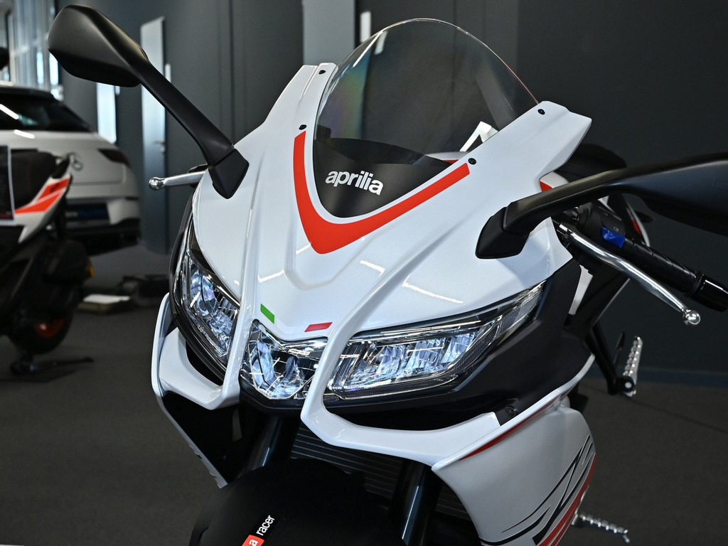 Bild 10 - RS 125 E5 +