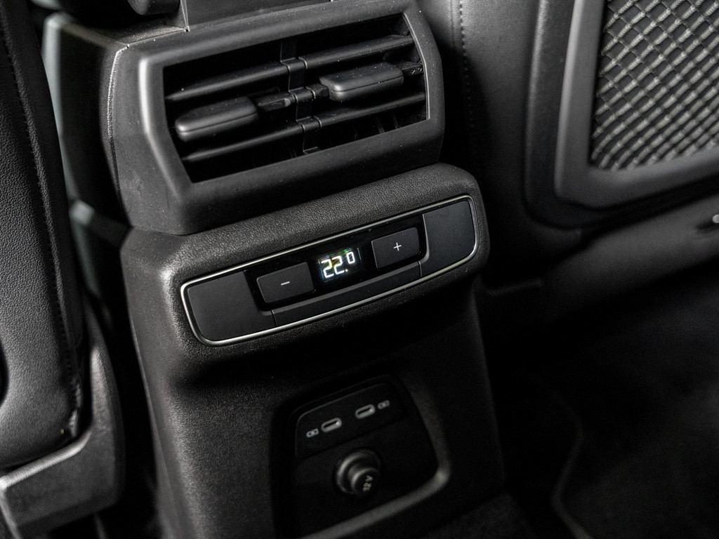 Bild 11 - Q4 e-tron 50 e-tron quattro 220 kW Kam. Navi ACC
