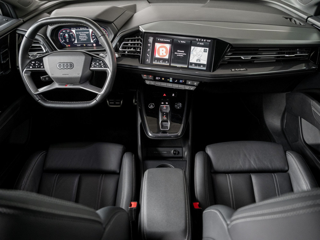 Bild 12 - Q4 e-tron 50 e-tron quattro 220 kW Kam. Navi ACC