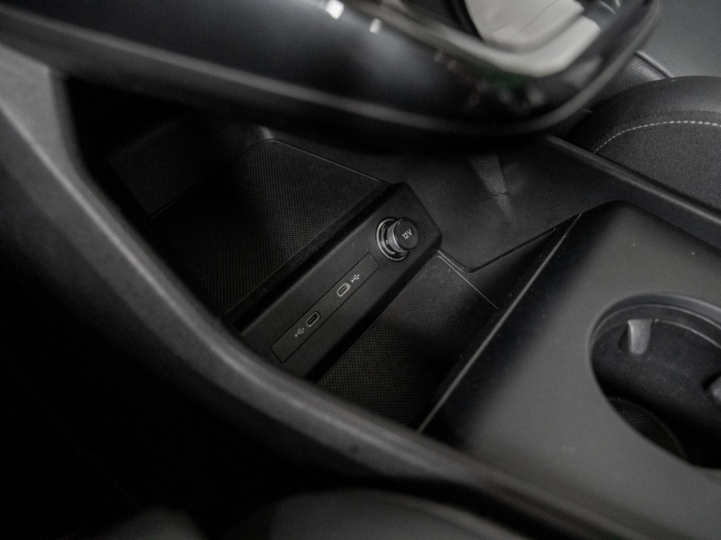 Bild 23 - Q4 e-tron 50 e-tron quattro 220 kW Kam. Navi ACC