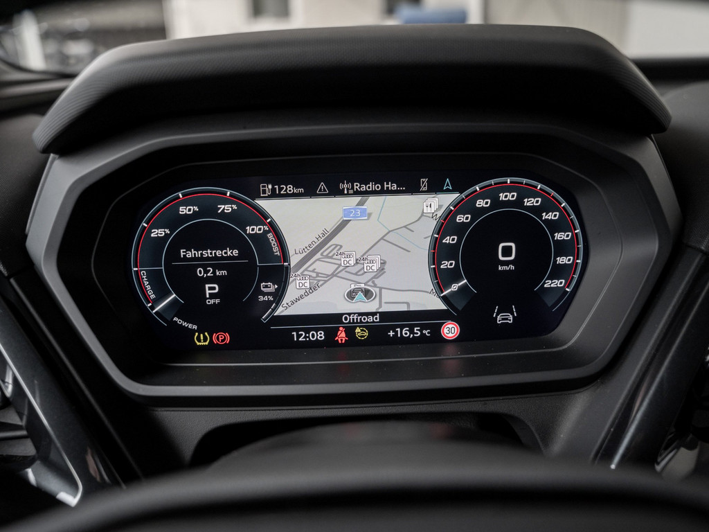 Bild 25 - Q4 e-tron 50 e-tron quattro 220 kW Kam. Navi ACC