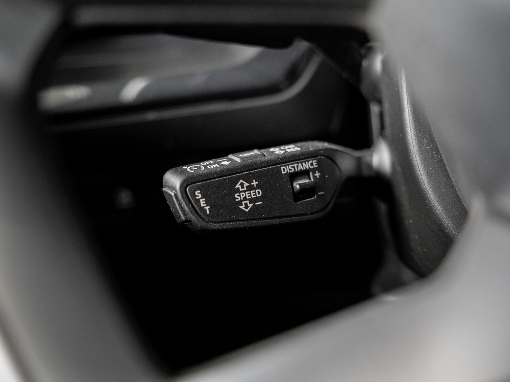Bild 27 - Q4 e-tron 50 e-tron quattro 220 kW Kam. Navi ACC