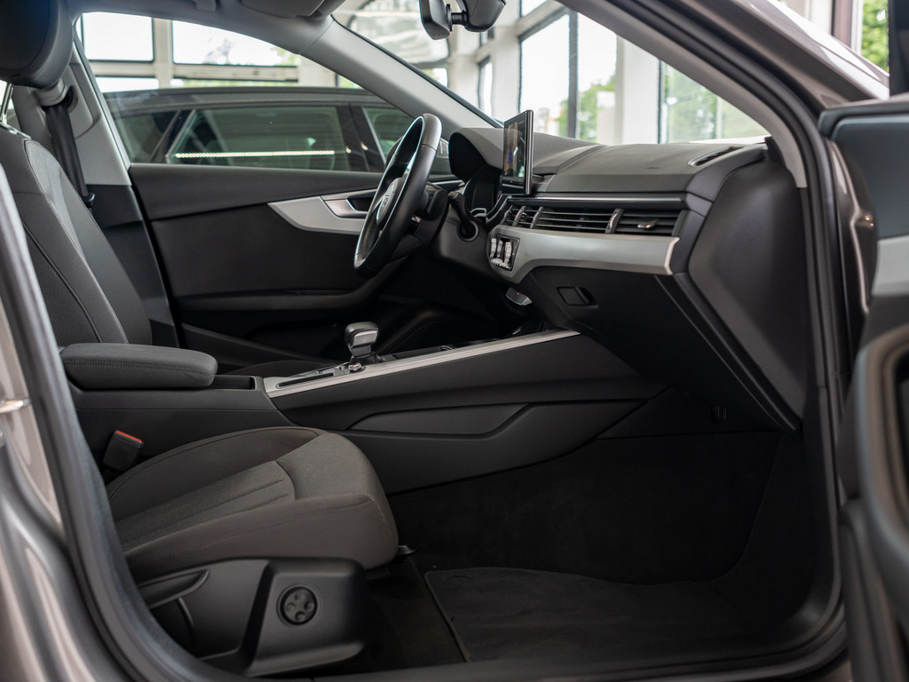Bild 2 - A4 Avant advanced 40 TDI S tronic