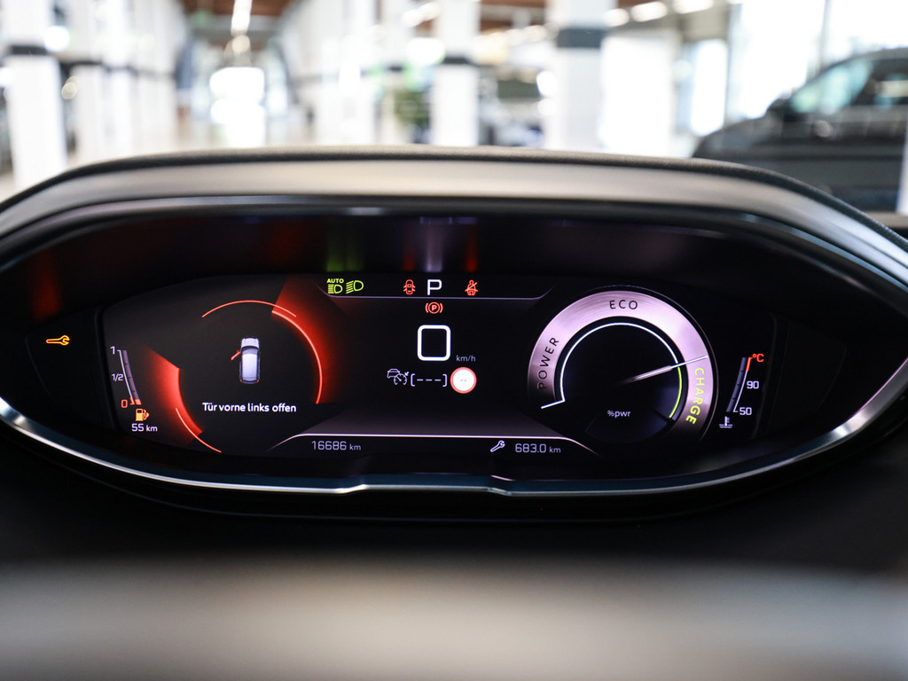 Bild 19 - 3008 GT HYBRID 136 e-DSC6