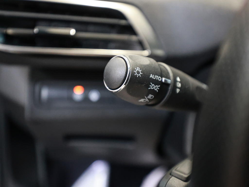 Bild 27 - 3008 GT HYBRID 136 e-DSC6