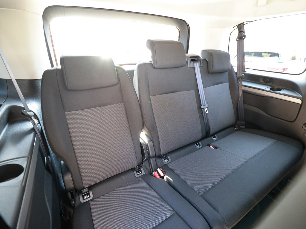 Bild 5 - Traveller Active L2 Diesel 180 EAT8
