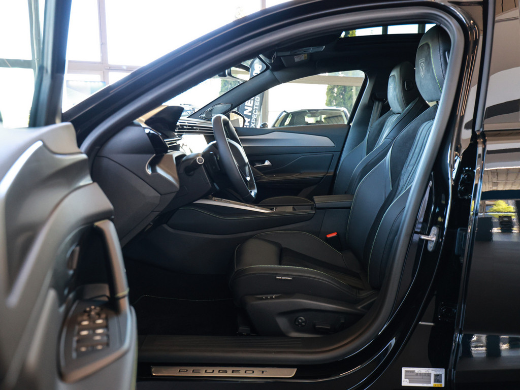 Bild 9 - 408 Neu GT EXCLUSIVE Plug-In Hybrid 240 e-DSC7