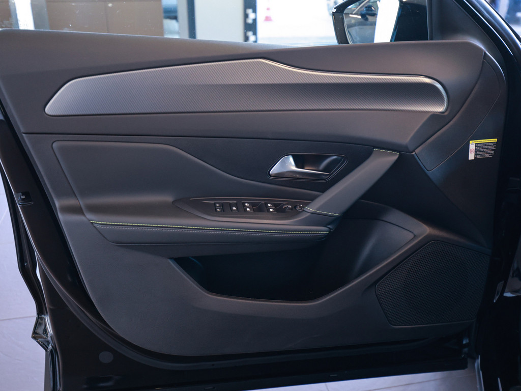 Bild 27 - 408 Neu GT EXCLUSIVE Plug-In Hybrid 240 e-DSC7