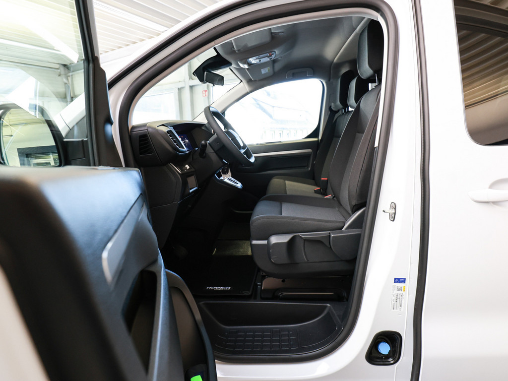 Bild 8 - Traveller Active L2 Diesel 180 EAT8