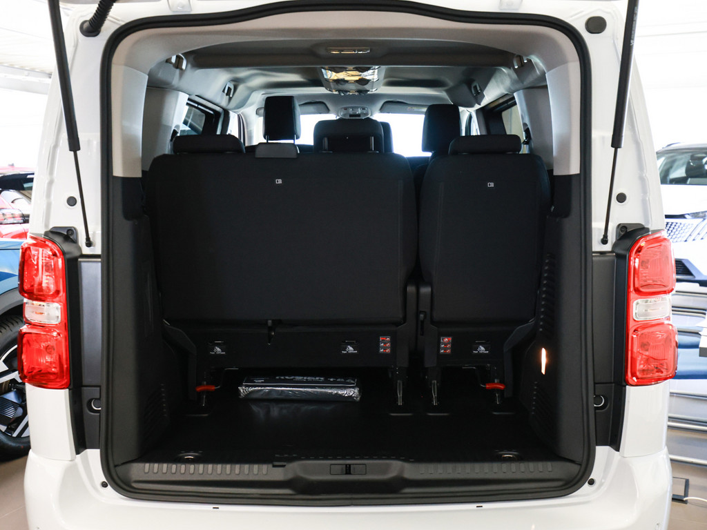 Bild 27 - Traveller Active L2 Diesel 180 EAT8