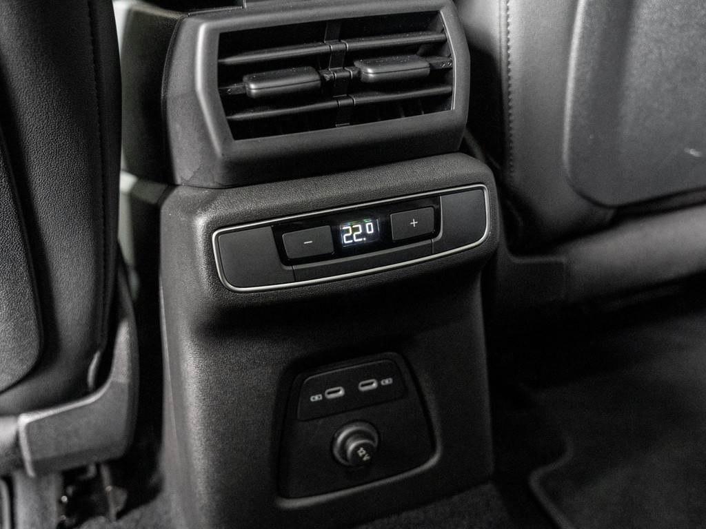 Bild 11 - Q4 e-tron 50 e-tron quattro 220 kW Kam. Navi ACC