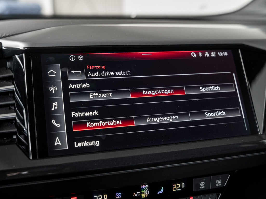 Bild 20 - Q4 e-tron 50 e-tron quattro 220 kW Kam. Navi ACC