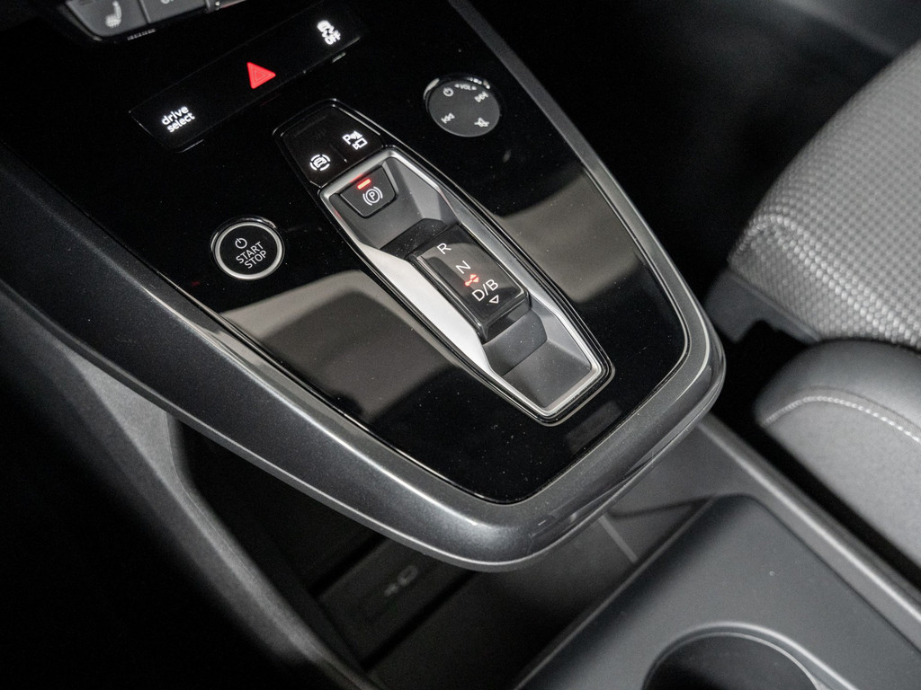 Bild 22 - Q4 e-tron 50 e-tron quattro 220 kW Kam. Navi ACC