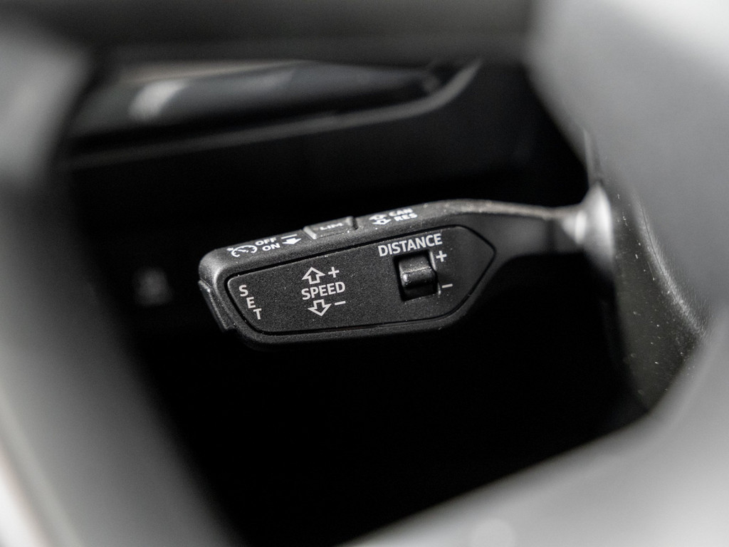 Bild 27 - Q4 e-tron 50 e-tron quattro 220 kW Kam. Navi ACC