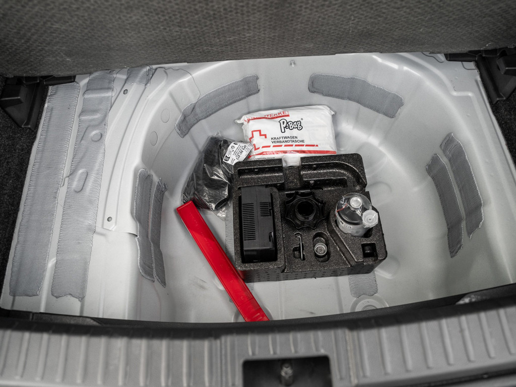 Bild 25 - IBIZA XCELLENCE 1.0 TSI Kam. Navi Virtual ACC LM
