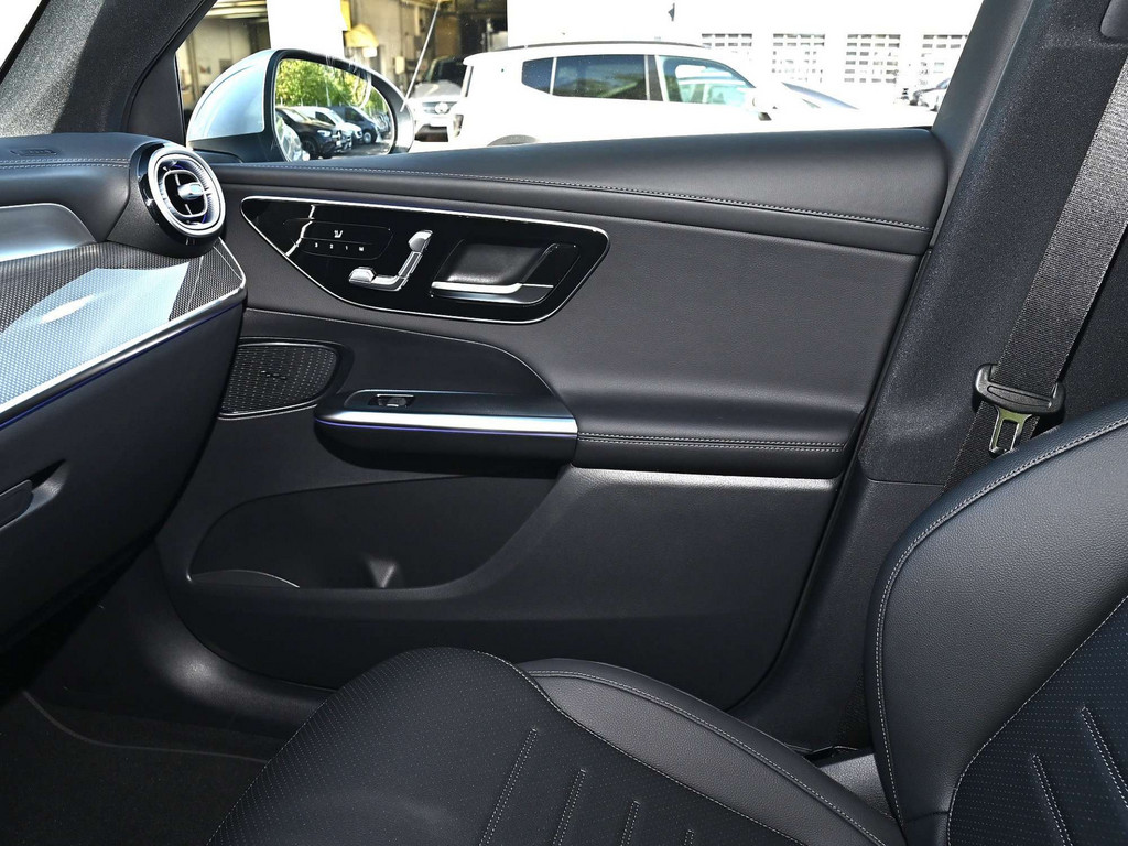 Bild 13 - GLC 200 d 4M Coupé AMG Line
